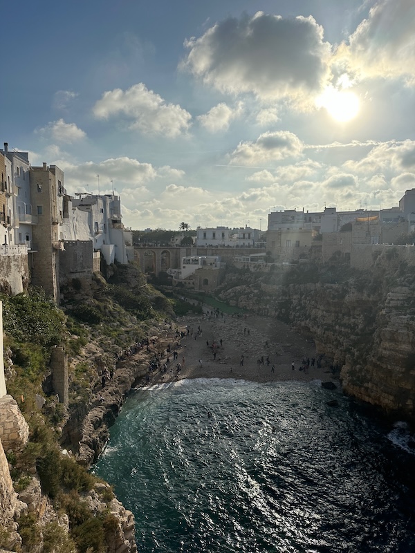 italy-puglia-polignano-a-mare-your-italian-travel-guide