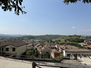 italy-piemonte-castagnole-delle-lanze-your-italian-travel-guide