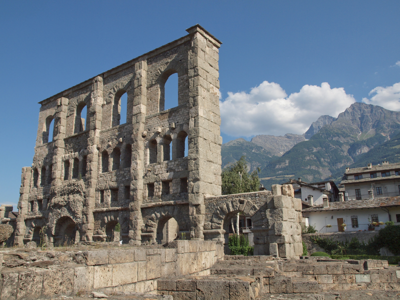 Italy-Valle 'd Aosta-Aosta​​​​​-your-italian-travel-guide