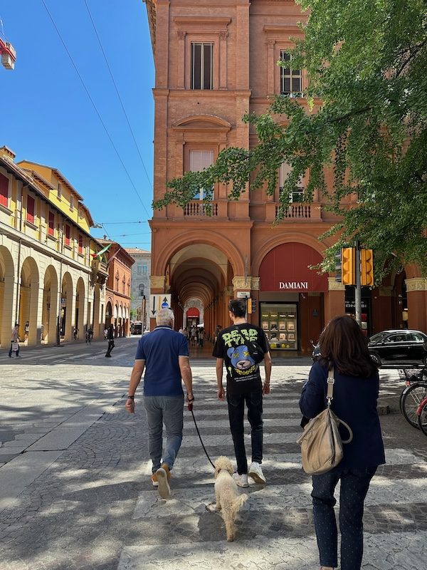 italy-emilia-romagna-bologna-your-italian-travel-guide